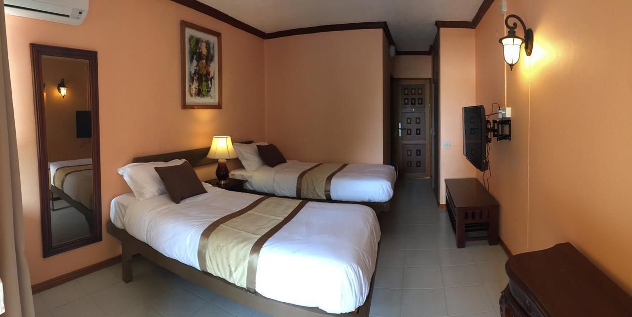 Ocean Lake Tourist Residence غراند بايَ المظهر الخارجي الصورة