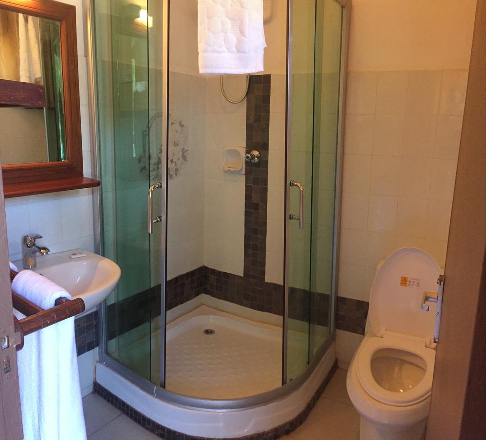 Ocean Lake Tourist Residence غراند بايَ المظهر الخارجي الصورة